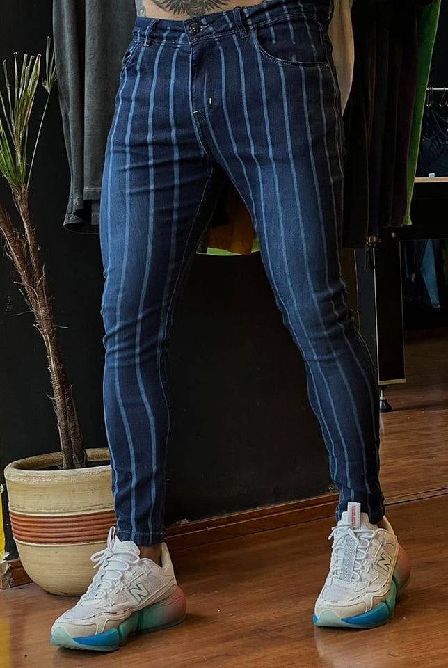 Calça Destroyed Skinny Jay Listrada