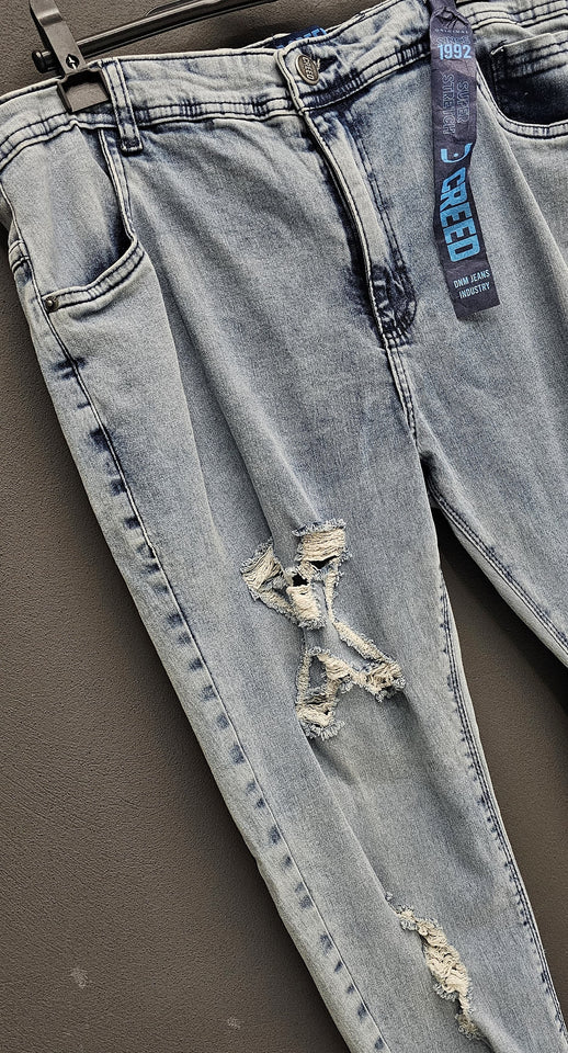 Calça Destroyed Creed X