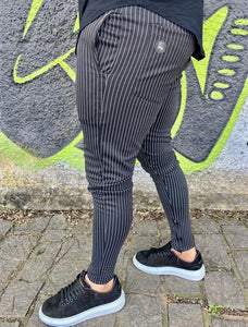 ✨️ Calça BITON Risca de Giz ✨️