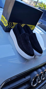 Kangu Iate Black