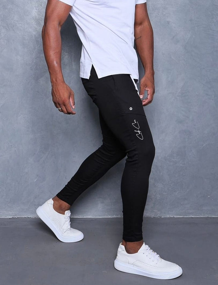 ✨️ Calça Destroyed Codi Black Ilhoses ✨️