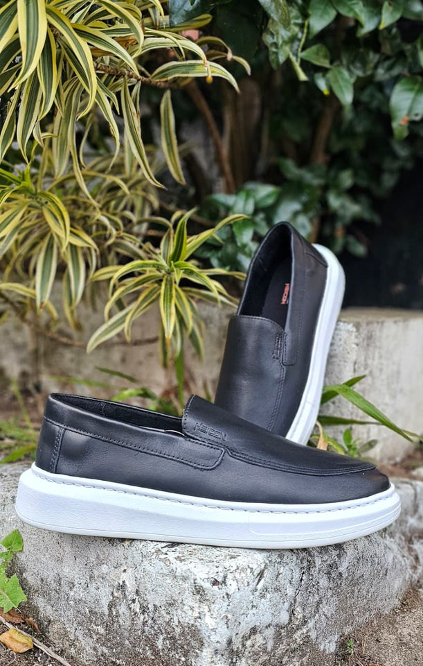 Sapato Mocassim Iate Couro Preto Heicon