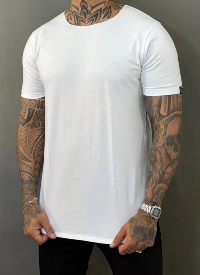 T-shirt Classic Branca Gola Canoa