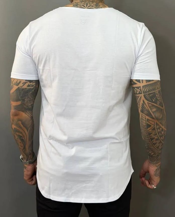 T-shirt Classic Branca Gola Canoa