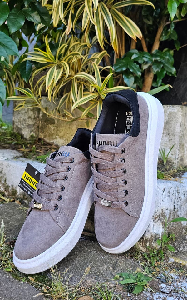 Tênis Kangu Over Resort Suede Pólvora
