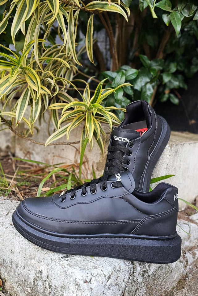 Tênis Heicon Over Mcqueen Preto
